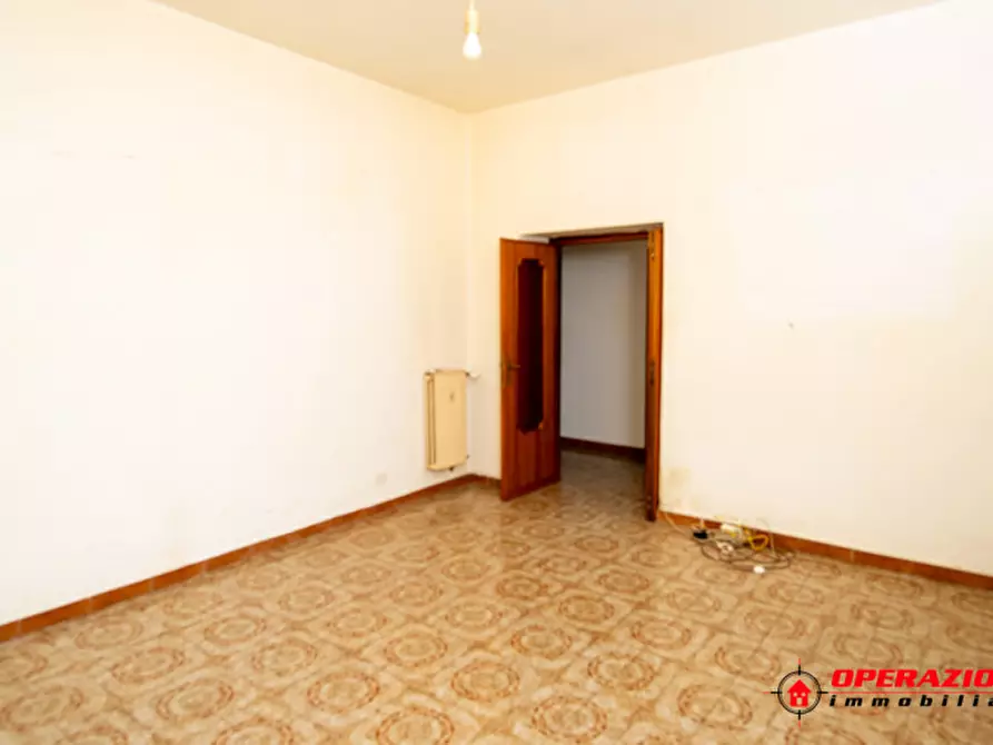 Immagine 9 di Appartamento in vendita  in Via Basilio Puoti a Roma