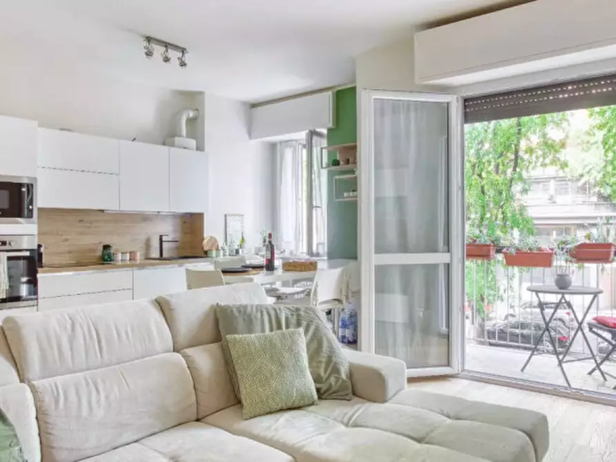 Immagine 1 di Appartamento in affitto  in Viale Teodorico a Milano