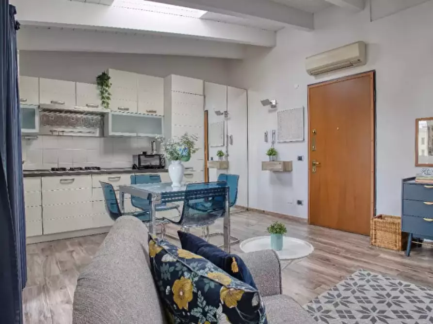 Immagine 8 di Appartamento in affitto  in Via Volvinio a Milano