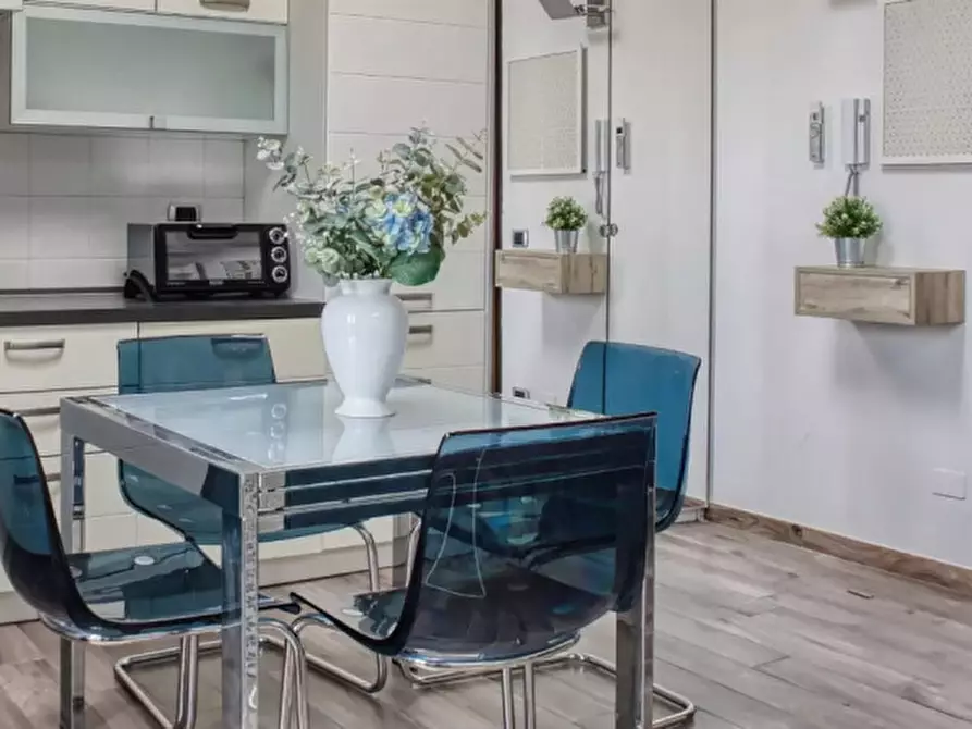 Immagine 15 di Appartamento in affitto  in Via Volvinio a Milano