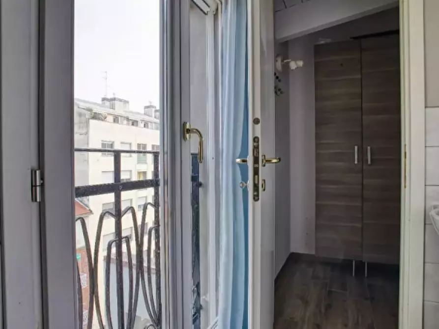 Immagine 17 di Appartamento in affitto  in Via Volvinio a Milano
