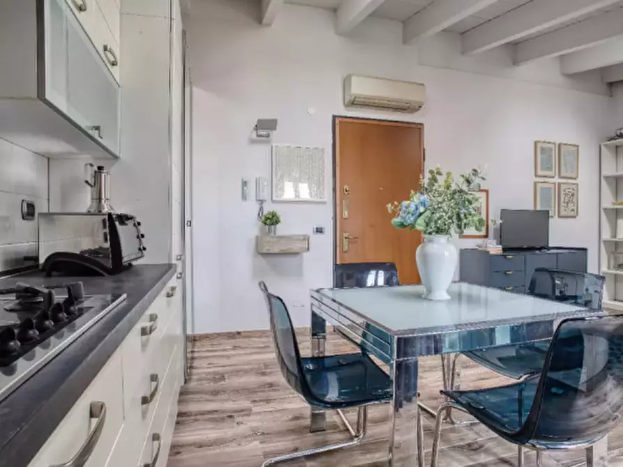 Immagine 24 di Appartamento in affitto  in Via Volvinio a Milano