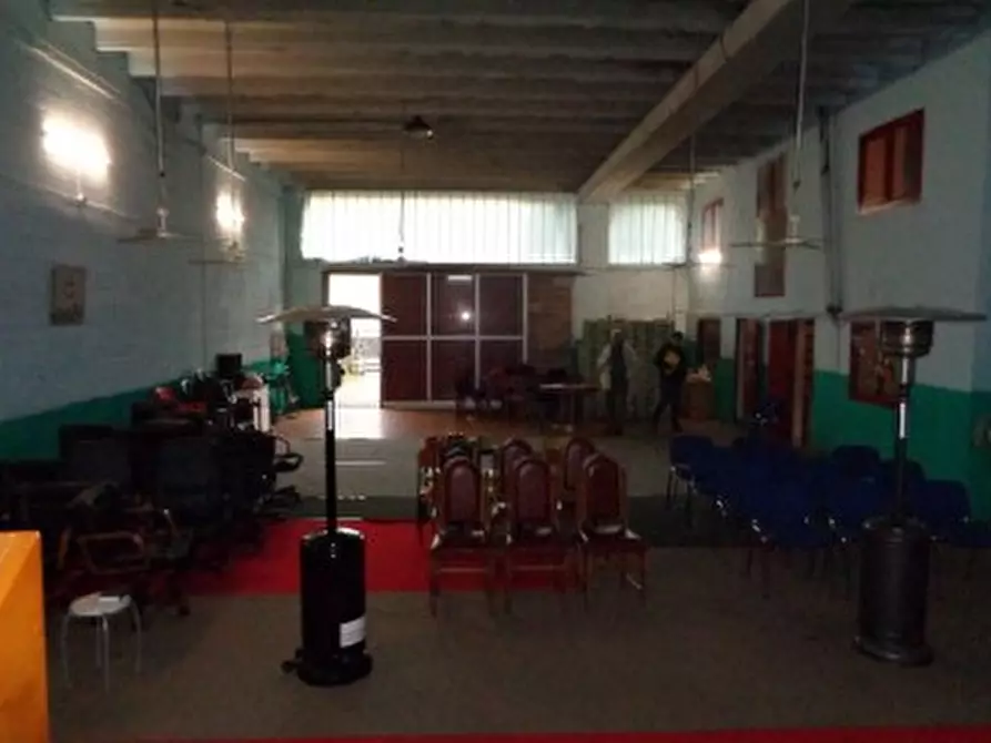 Immagine 3 di Capannone industriale in vendita  in Via Isacco Newton, 38 a Villorba