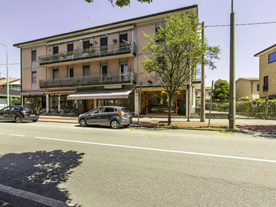 Immagine 15 di Negozio in vendita  in Via Jacopo Facciolati a Padova