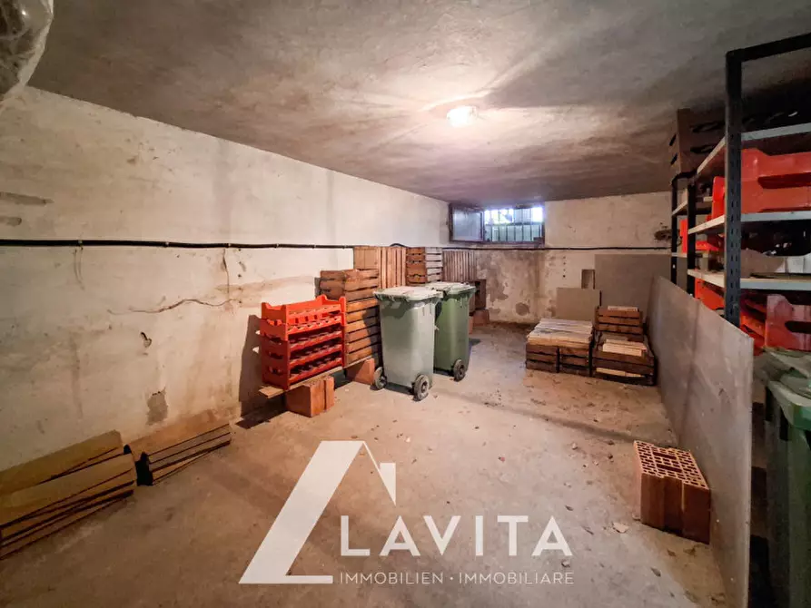 Immagine 36 di Villetta a schiera in vendita  in via Aldo Moro a Salorno .Salurn.