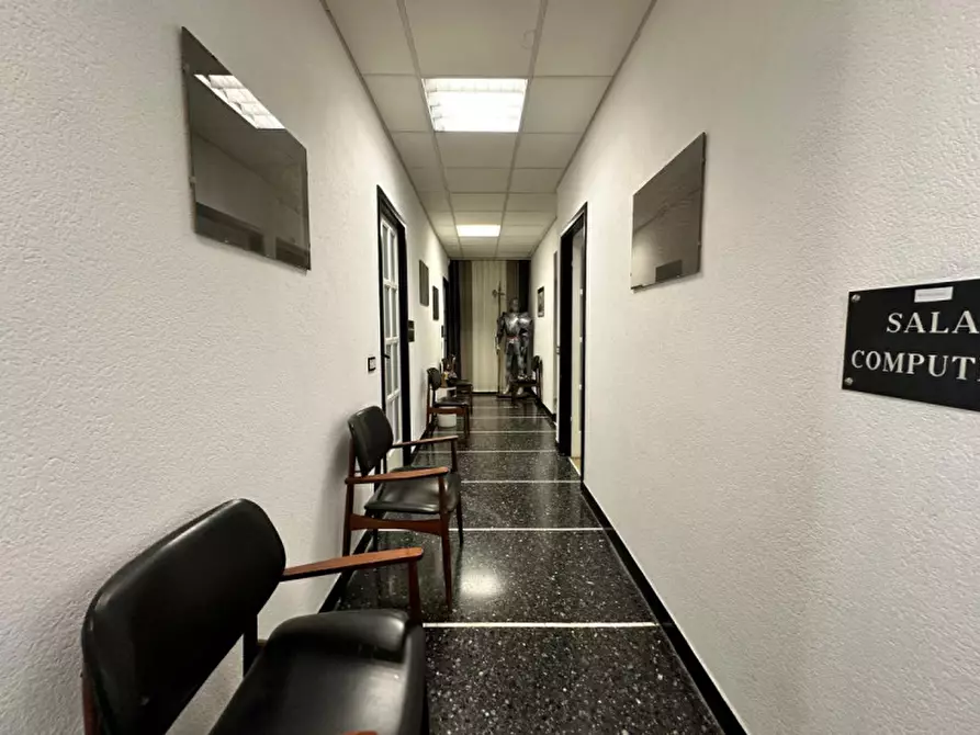 Immagine 4 di Ufficio in vendita  in via don bosco a Savona