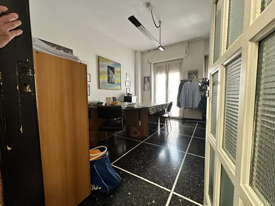 Immagine 7 di Ufficio in vendita  in via don bosco a Savona
