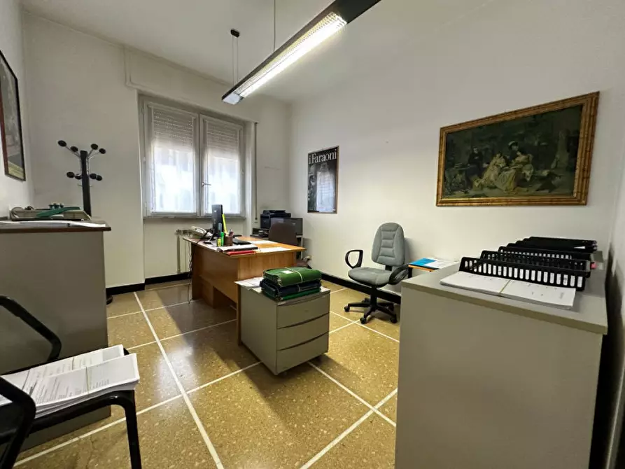 Immagine 17 di Ufficio in vendita  in via don bosco a Savona