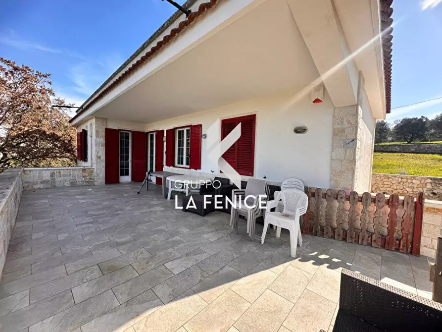 Immagine 79 di Villa in vendita  in c.da serralta a Locorotondo