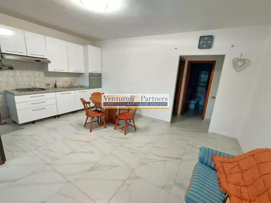 Immagine 2 di Appartamento in vendita  in Via Cornale a Soiano Del Lago