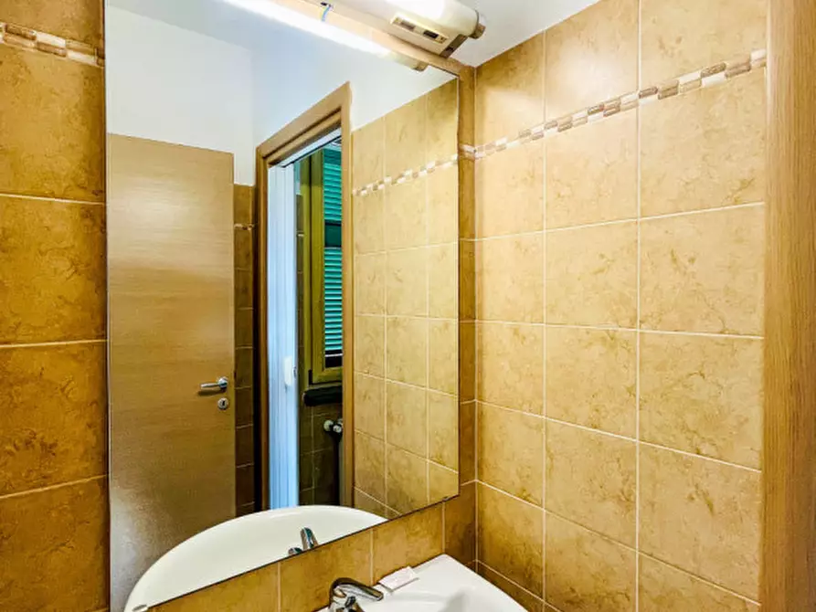 Immagine 14 di Casa bifamiliare in vendita  a Ameglia