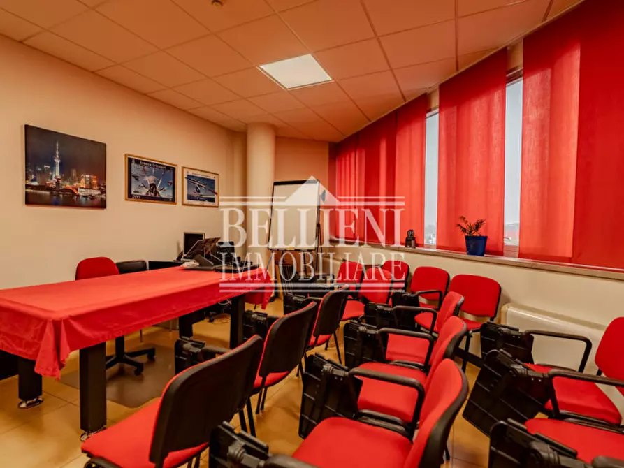 Immagine 7 di Ufficio in vendita  in via Brescia a Torri Di Quartesolo