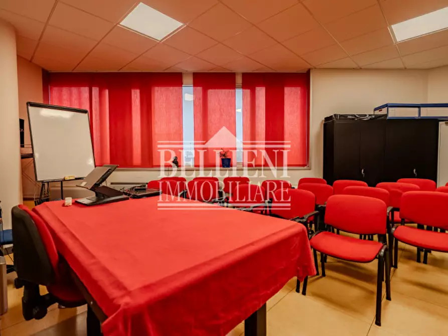 Immagine 9 di Ufficio in vendita  in via Brescia a Torri Di Quartesolo