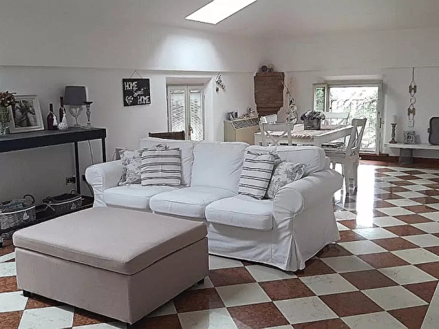 Immagine 9 di Appartamento in affitto  a Modena