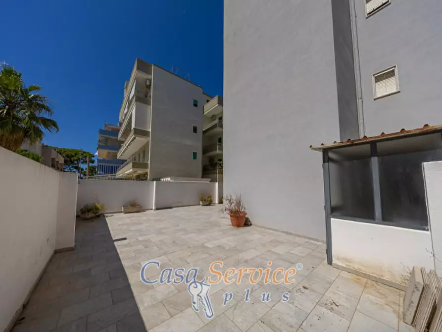 Immagine 19 di Appartamento in vendita  in Via Dante Aligheri a Gallipoli