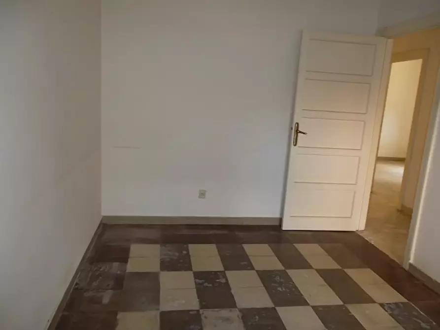 Immagine 15 di Appartamento in vendita  in Via Tripoli a Parabita