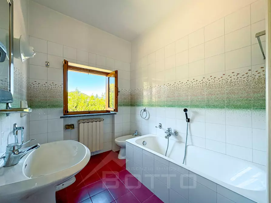 Immagine 31 di Casa indipendente in vendita  in Via Lago a Nonio