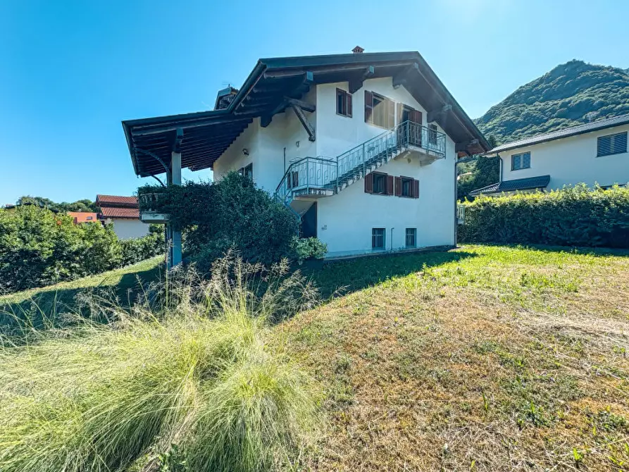 Immagine 72 di Casa indipendente in vendita  in Via Lago a Nonio