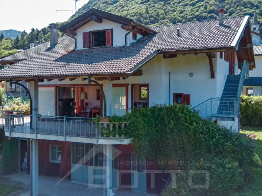 Immagine 75 di Casa indipendente in vendita  in Via Lago a Nonio