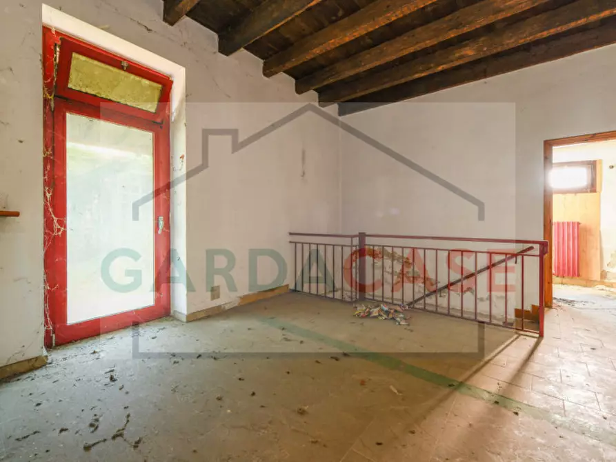 Immagine 5 di Villa in vendita  a Manerba Del Garda