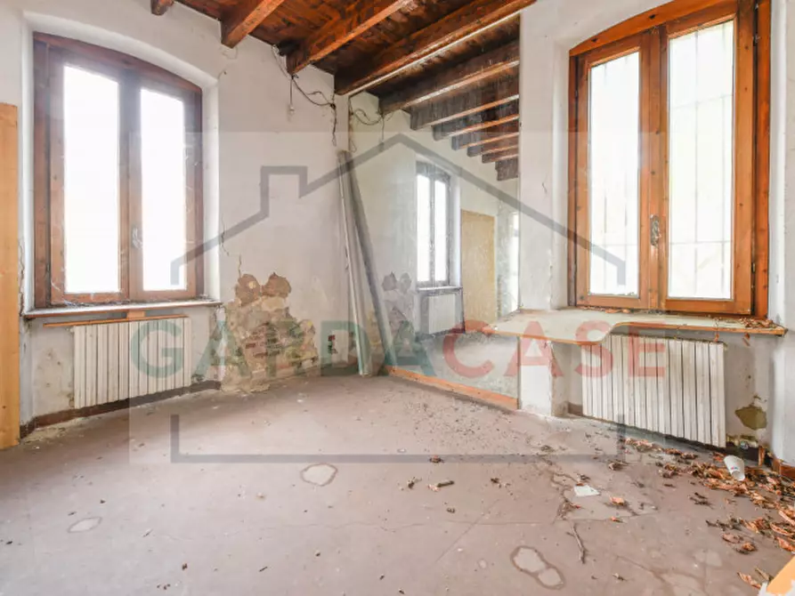 Immagine 6 di Villa in vendita  a Manerba Del Garda