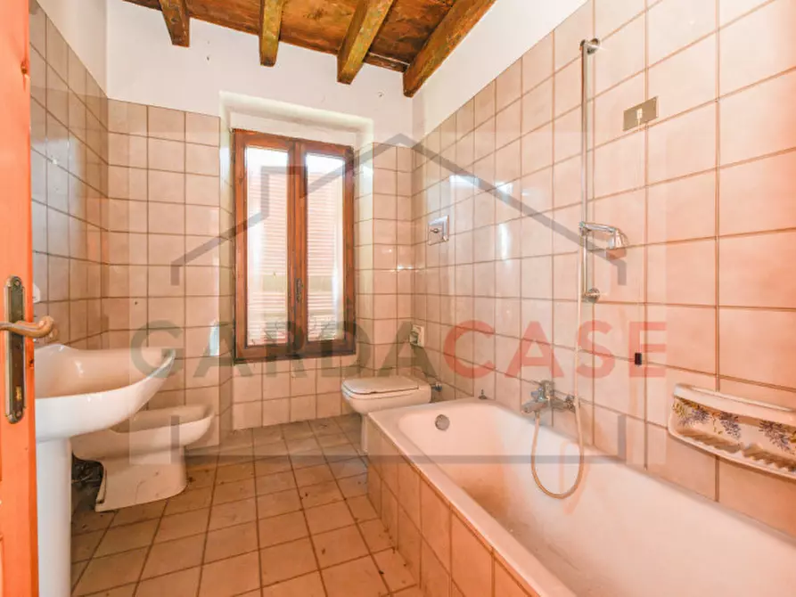 Immagine 12 di Villa in vendita  a Manerba Del Garda