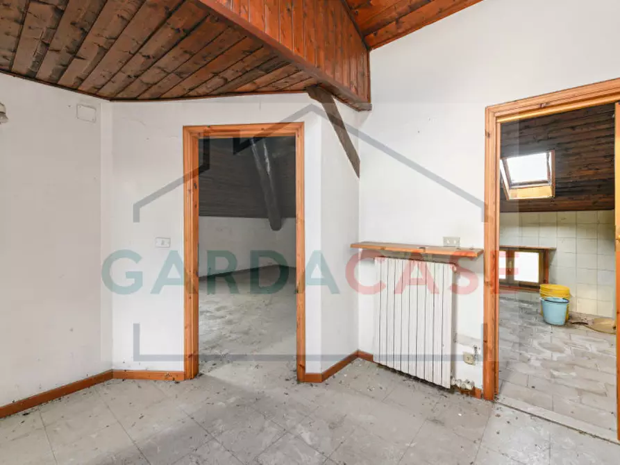 Immagine 14 di Villa in vendita  a Manerba Del Garda