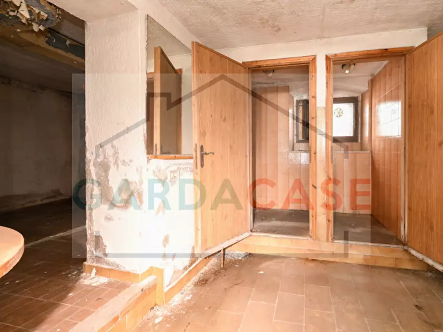 Immagine 21 di Villa in vendita  a Manerba Del Garda