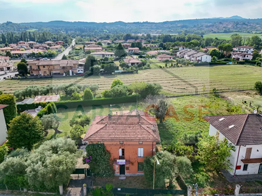 Immagine 2 di Casa bifamiliare in vendita  in Via Roma a Manerba Del Garda