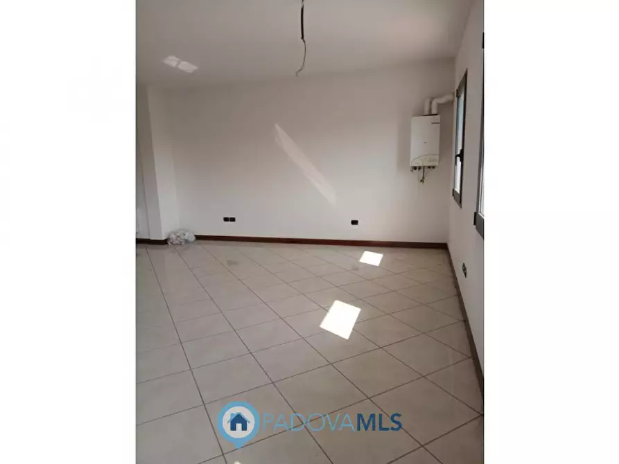 Immagine 7 di Ufficio in vendita  in Via Provinciale Sud, 63 a Fosso'