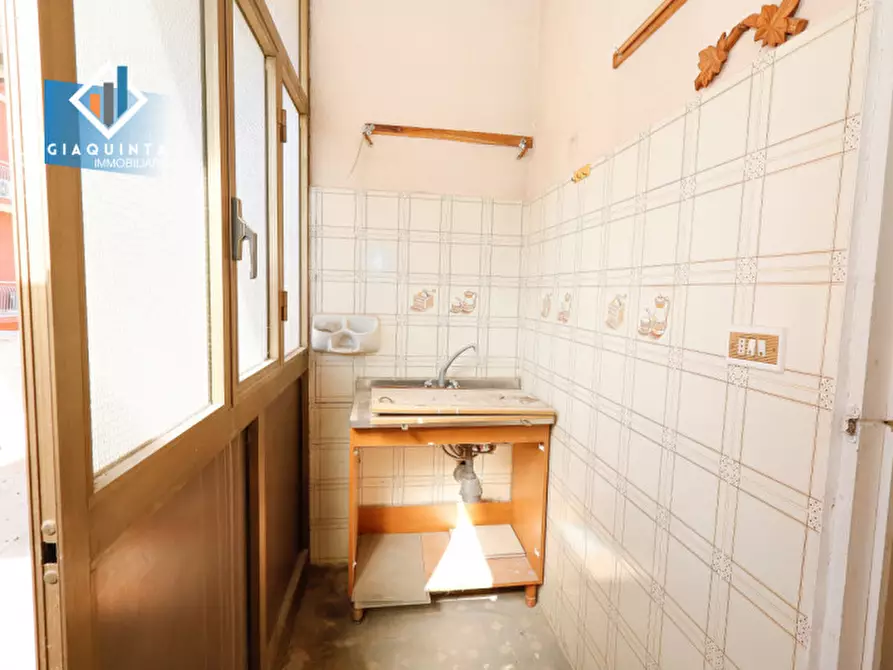 Immagine 6 di Casa indipendente in vendita  in Via Piave n. 2 a Palagonia