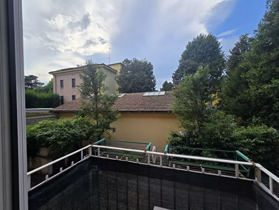 Immagine 5 di Camera in vendita  a Modena