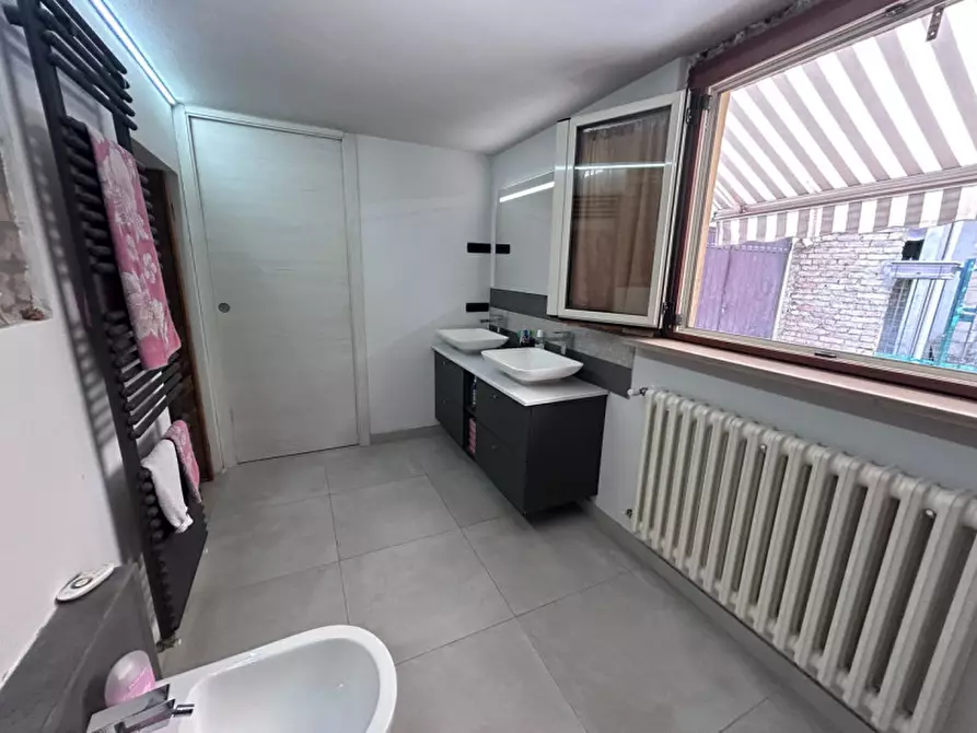 Immagine 13 di Casa indipendente in vendita  in Via Novara a Parma