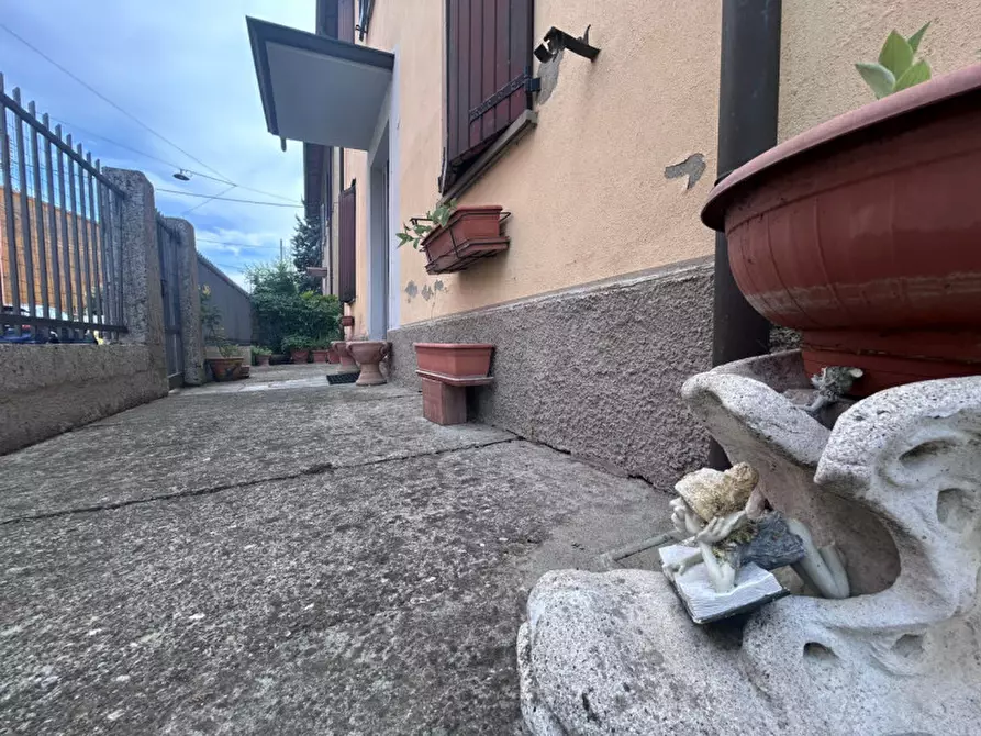 Immagine 29 di Casa indipendente in vendita  in Via Novara a Parma