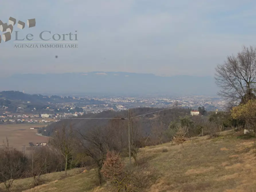 Immagine 3 di Rustico / casale in vendita  a Arcugnano
