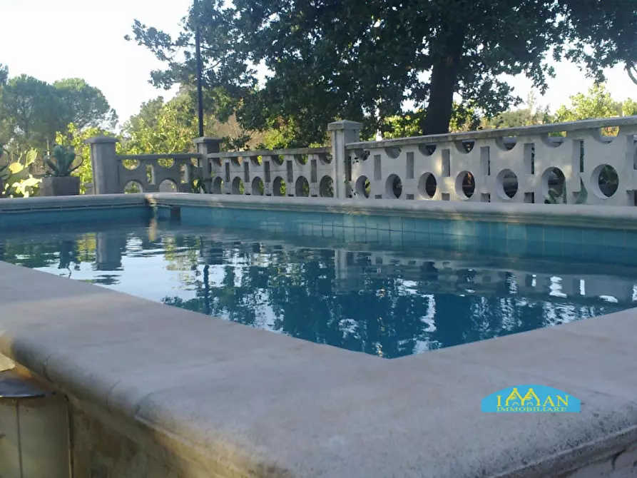 Immagine 35 di Rustico / casale in vendita  in Contrada Ulmo a Ceglie Messapico