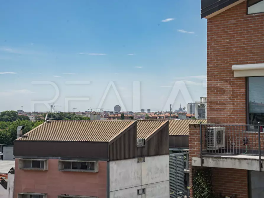 Immagine 27 di Attico in vendita  in via Mecenate 84 a Milano