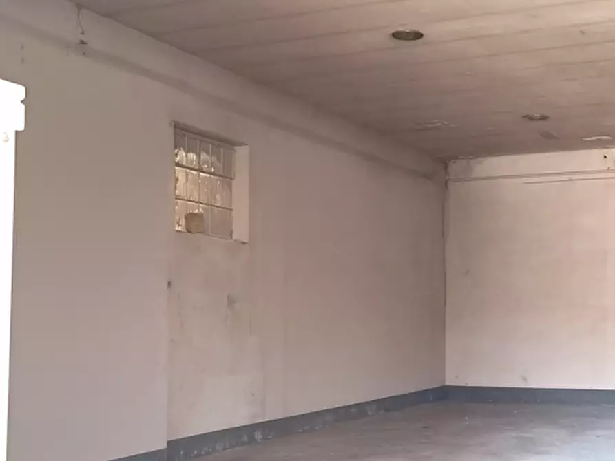 Immagine 3 di Capannone industriale in vendita  in Via Antonio Pacinotti a Verona