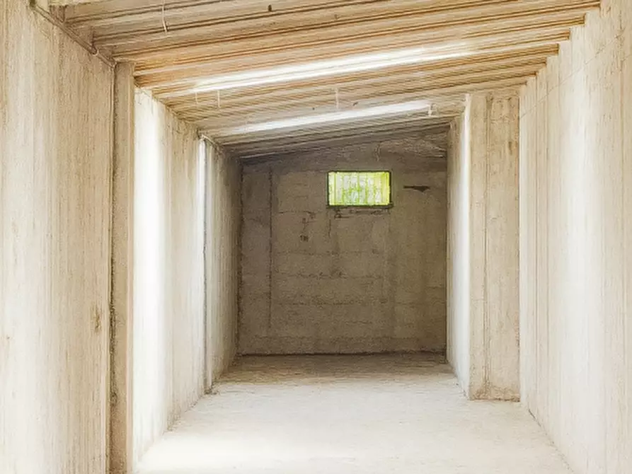 Immagine 5 di Capannone industriale in vendita  in Via Antonio Pacinotti a Verona