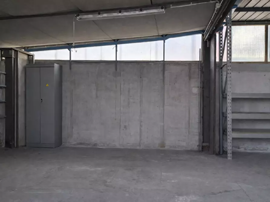 Immagine 5 di Capannone industriale in vendita  in Via Antonio Pacinotti a Verona