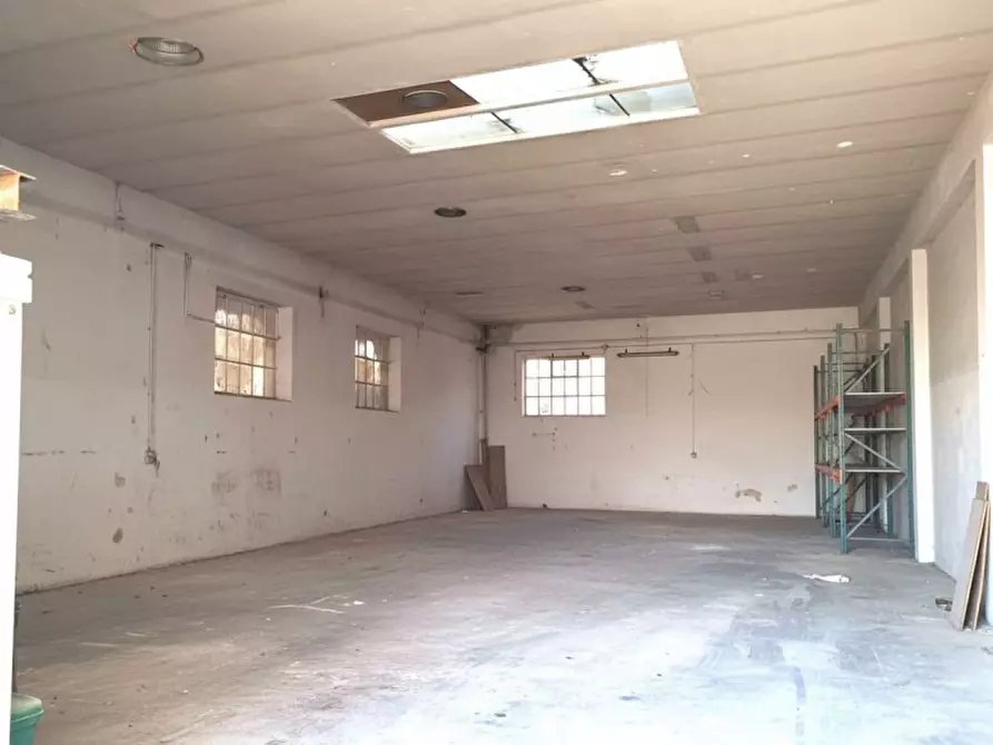 Immagine 8 di Capannone industriale in vendita  in Via Antonio Pacinotti a Verona