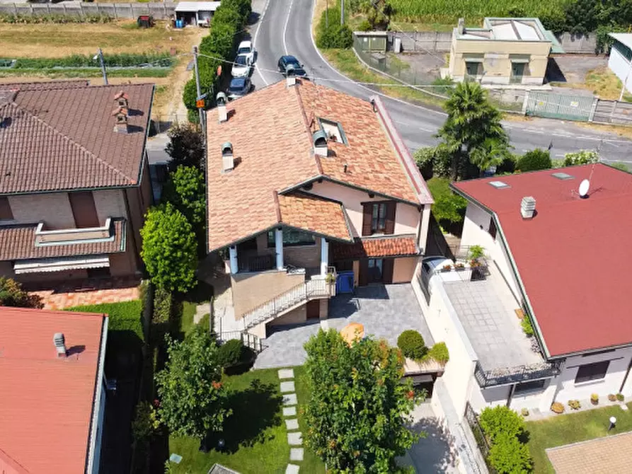 Immagine 1 di Villa in vendita  in VIA COMASINA 147 VERANO a Verano Brianza