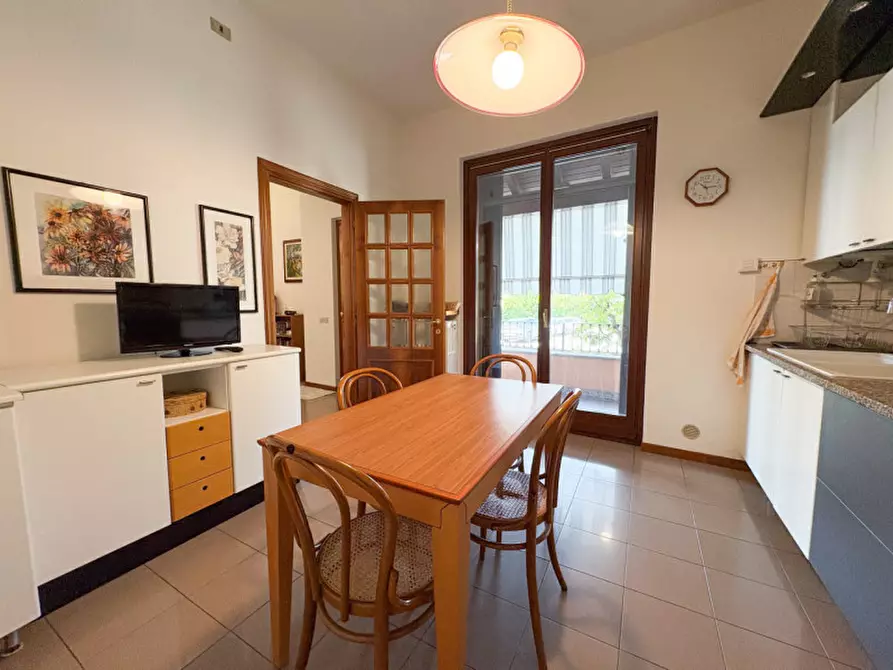 Immagine 32 di Villa in vendita  in VIA COMASINA 147 VERANO a Verano Brianza