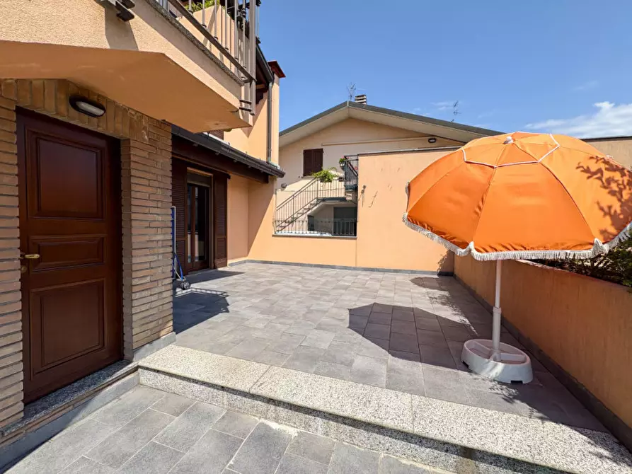 Immagine 41 di Villa in vendita  in VIA COMASINA 147 VERANO a Verano Brianza