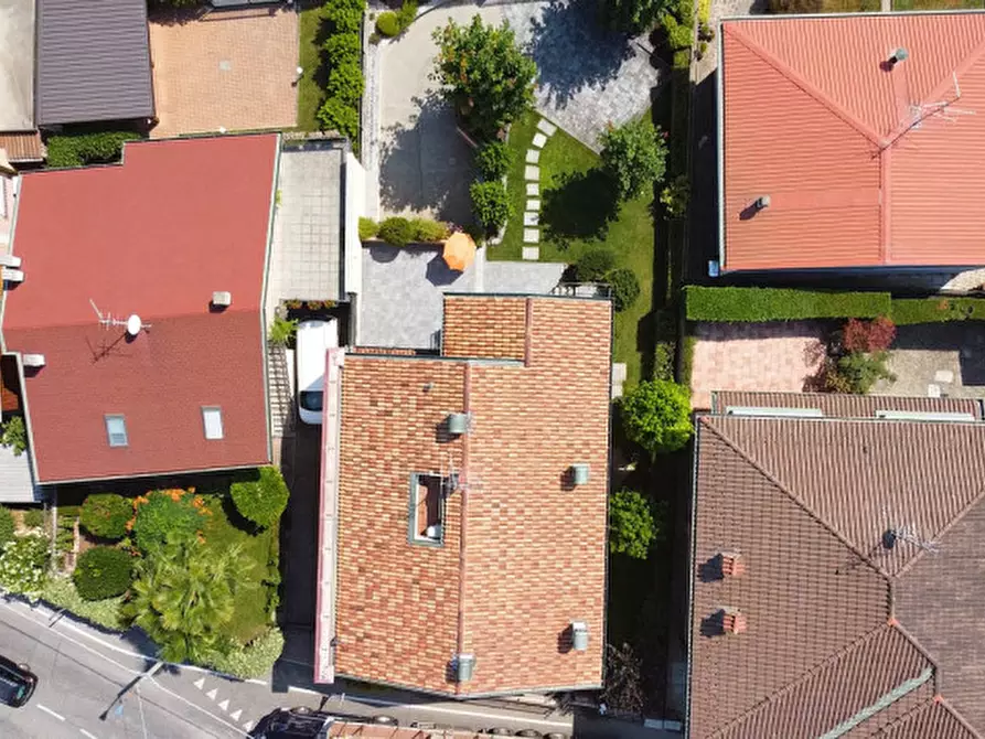 Immagine 52 di Villa in vendita  in VIA COMASINA 147 VERANO a Verano Brianza