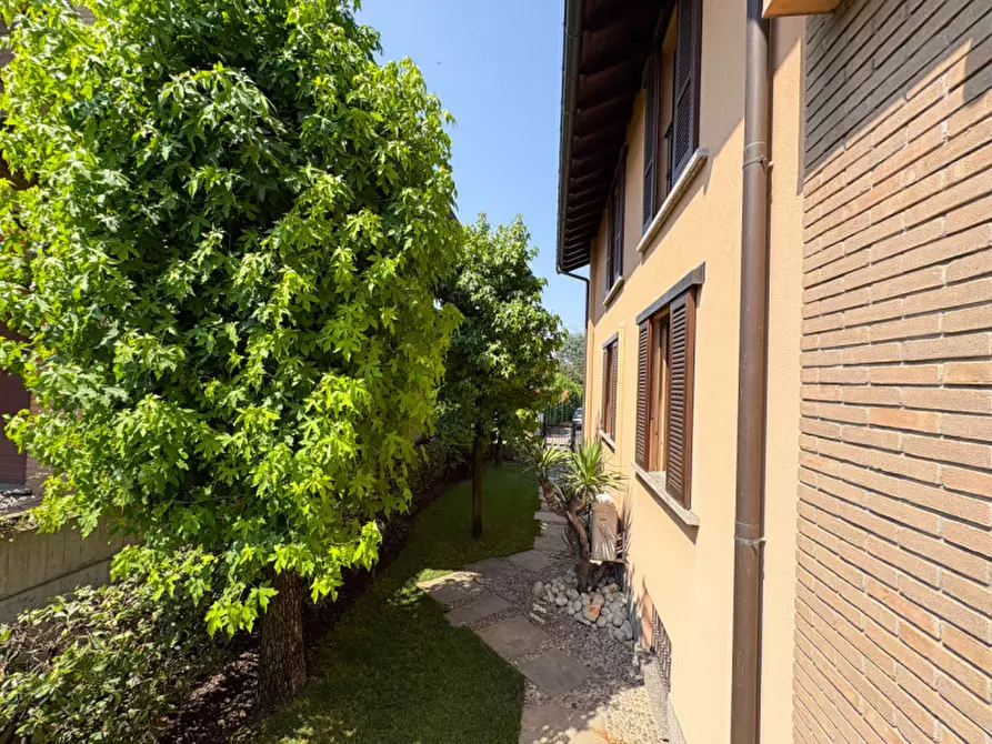 Immagine 53 di Villa in vendita  in VIA COMASINA 147 VERANO a Verano Brianza