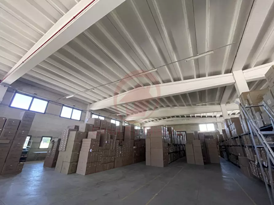 Immagine 1 di Capannone industriale in vendita  in Via Ronchi Alti a Padova