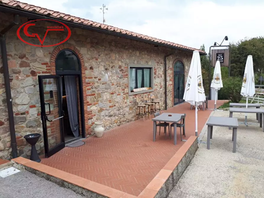 Immagine 1 di Capannone industriale in vendita  in levane a Montevarchi