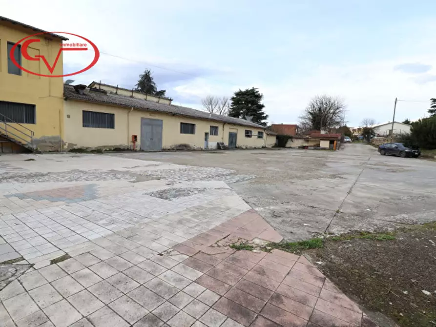 Immagine 9 di Capannone industriale in vendita  in levane a Montevarchi