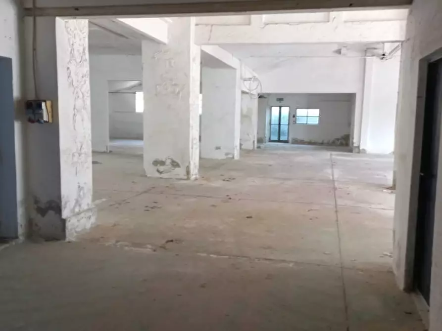 Immagine 28 di Capannone industriale in vendita  in levane a Montevarchi